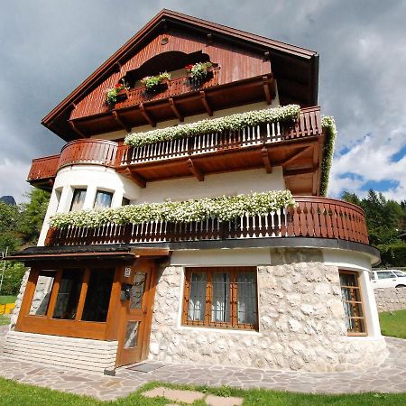 Apartment La Montanina By Interhome Cortina dʼAmpezzo Exterior foto